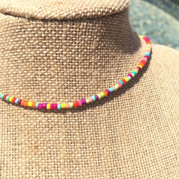 Multicolored beaded choker - Picture 6 of 6